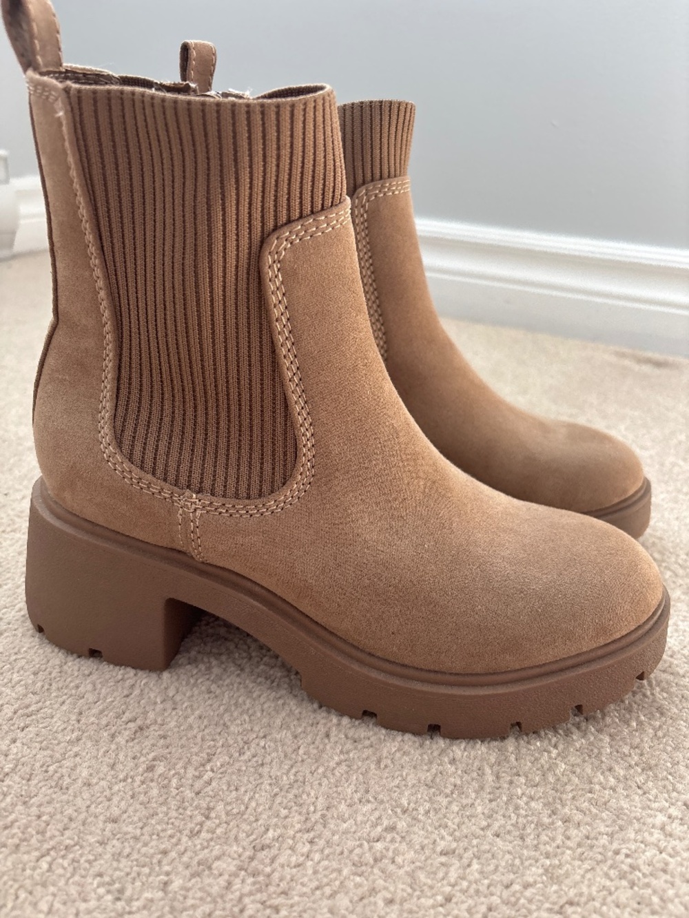 Brown fall winter boot